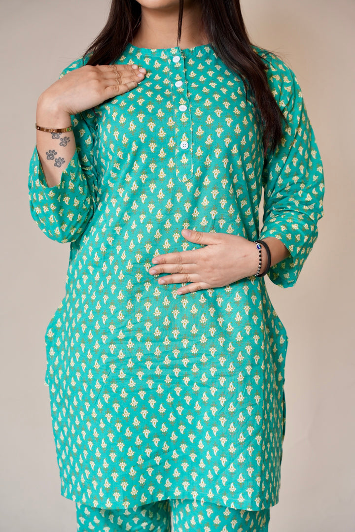 Mandakani | Kurta Pajama |  Jhapki.