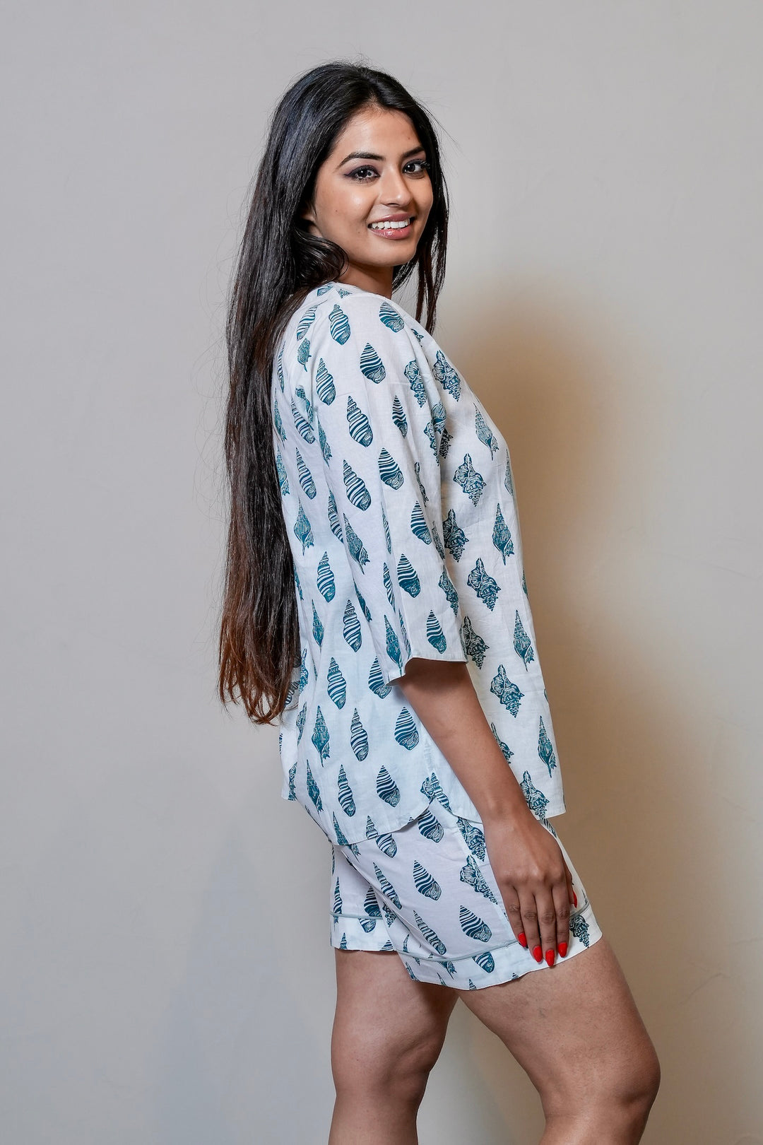 Meina | Top with Short |  Jhapki.