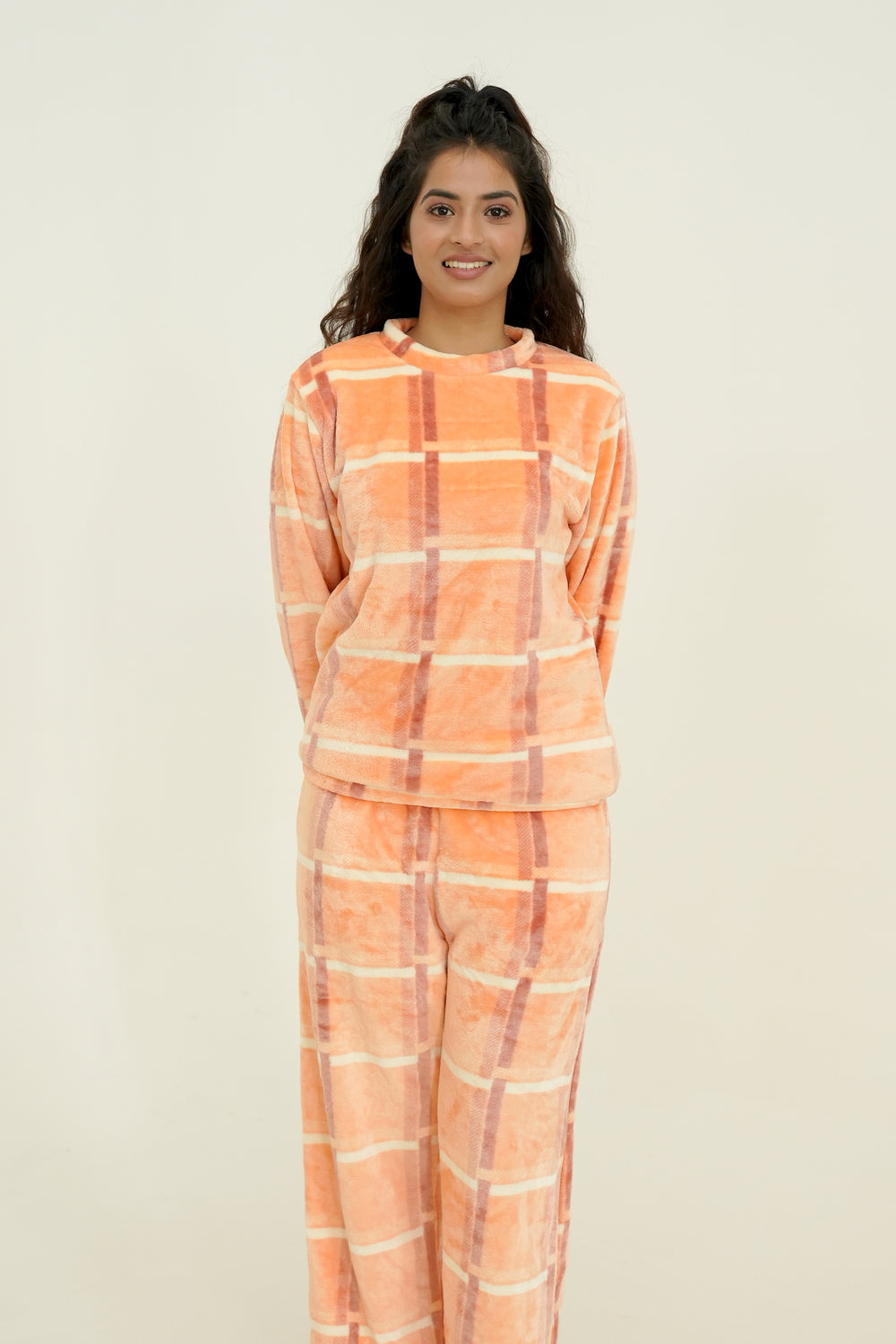 Warm Hug | Winter Wear |  Jhapki.